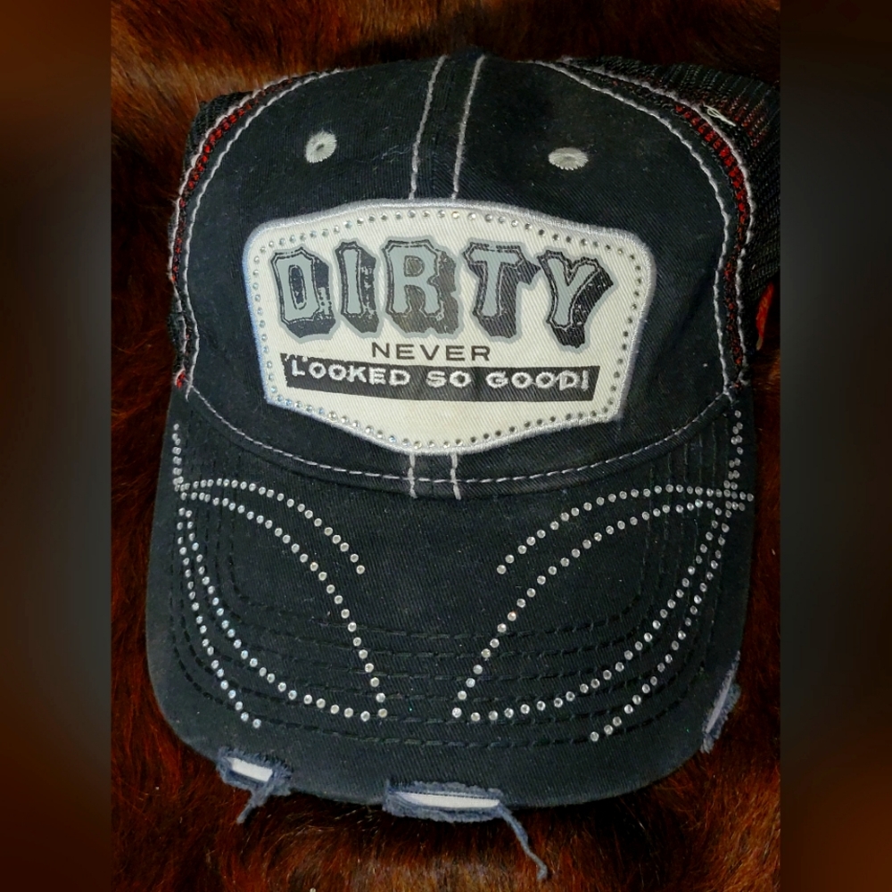 Women's Black trucker hat with rhinestones